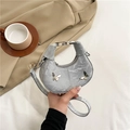 Mini sac bandoulière gris plissé avec papillons argentés et poignée à boucle - Gris