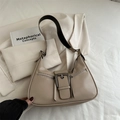 Borsa hobo beige retrò in similpelle con fibbia metallica e tasche con cerniera - Cachi
