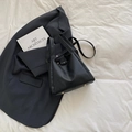 Sac seau chic en cuir grainé noir avec large poignée et bandoulière pour femmes - Noir