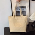 Borsa tote in tela beige con tasca anteriore con bottone metallico e stampa tipografica - Cachi