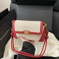 Chic beige canvas and red leather shoulder bag with gold twist lock and elegant gift box - Red