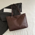 Dark brown patchwork tote bag with crocodile embossing and sleek synthetic leather finish - Brown