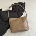 Sac bandoulière élégant en PU marron kaki avec nœud argenté et détail de sangle nouée - Sans Pendentif / Kaki