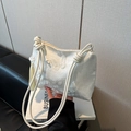 Chic cream-white lace shoulder bag with 3D butterfly embroidery and fringe detail - With Pendant / White