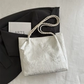 Elegante borsa tote bianco crema con ricami floreali 3D e manici intrecciati - Bianco