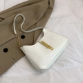 Minimalist white underarm bag with gold metal chain and buckle in soft faux leather - White