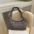Gingham shoulder bag with black bow embroidery and scrunchie strap in retro style - Brown