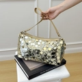 Sac à bandoulière scintillant à paillettes dorées avec sangle en cuir et chaîne - Jaune
