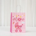 Sacchetto regalo in carta kraft rosa con stampa per bambina e motivi a cartoni animati - Benvenuta Piccola Donna Passeggino Rosa (394-9) / 21*15*8