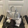 Sac Boston argenté style ballet avec bordure en dentelle et nœud métallique élégant - Avec Foulard en Soie / Argenté