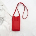 Mini borsa a tracolla rossa vivace con trama litchi e sottile tracolla in coordinato - Rosso