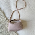 Minimalist light pink crossbody bag with textured fabric and adjustable chain strap - 3D Dot Texture Style / Pink