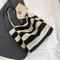 Borsa tote in tela a righe bianche e nere per pendolari e viaggi in stile moda - Nero