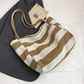 Grande borsa tote in tela a righe kaki con tracolla per il pendolarismo quotidiano - Cachi