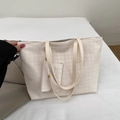 Borsa tote bianco crema con goffratura pied de poule, portamonete e spalline lunghe - Bianco