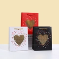 Valentinstag Geschenktüten aus Papier mit Herz-Goldfolie und geflochtenen Henkeln - Gemischte Rot Weiß Schwarz Stile / 23cmx18cmx10cm