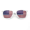 Lunettes de soleil blanches de fête avec motif drapeau américain sur les verres perforés - Drapeau USA