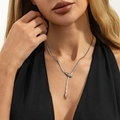 Dettaglio della collana a catena serpente d'argento con chiusura a nodo regolabile - Argento (07675)