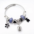 Elegante zilveren bedelarmband met paarse glitterkralen en schattige beerhangers - Berepoot