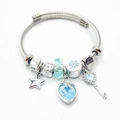 Prachtige zilveren bedelarmband met blauwe hart-, ster- en sleutelhangers cadeau. - Blauwe Hart Sleutel