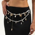 Cadena de cuerpo boho de capas con conchas naturales y perlas blancas sobre negro - Estilo de Perla Barroca de Doble Capa (02080) / Dorado