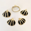 Set of 5 gold-plated shell charms with black enamel and white pearl inlay for DIY jewelry - Golden Claw Black Shell