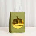 Detail of green Thanksgiving gift bag with gold foil pumpkin and white woven handles - 21x15x8cm / Green