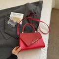 Bolso bandolera rojo elegante con patchwork de lentejuelas y hebilla dorada - Burdeos