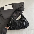 Elegante borsa a tracolla nera con texture plissettata e dettagli con doppia cerniera - Senza Ciondolo / Nero