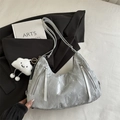 Silver wrinkled hobo shoulder bag with zipper details and white cloud plush charm - With Pendant / Silver