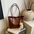 Large capacity dark brown tote bag in PU leather with a cute plush bear pendant - Brown with Pendant