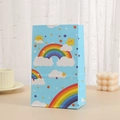 Sacchetto regalo in carta kraft azzurra con motivi a arcobaleno, sole e nuvole allegre - Blu (H008)