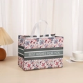 Borsa regalo impermeabile in TNT con stampa floreale e scritta Best Wishes For You - Stile Paisley Colorato (8003-4)