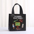 Zwarte non-woven shopper met Science Matters-graphics en stevige handgrepen - Wetenschap is Belangrijk Stijl (9018-4) / 20*20*9