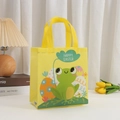 Dettaglio borsa pasquale gialla con design rana e scritta festiva Happy Easter - 23*22*11 / Rana Gialla (5013-5)