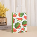 Detalle de bolsa de papel kraft con estampados de sandía y asas de papel resistentes - Combinación de Sandía Fondo Blanco (268-2)