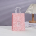 Sacchetto regalo in carta rosa con stampa floreale e manici bianchi per gioielli e acquisti - Stile Floreale Rosa Pieno For You (207-2) / 21x15x8cm