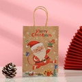 Details von brauner Weihnachtsgeschenktüte aus Kraftpapier mit Weihnachtsmann-Aufdruck - H33xL26xW12 / Weihnachtsmann Stil (018-1)