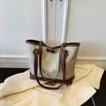 Borsa tote in tela grigia con finiture in pelle marrone scuro ed etichetta moda in vista laterale - Grigio Senza Pendente