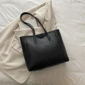 Grande borsa tote nera intrecciata con texture premium per ufficio o uso universitario - Nero