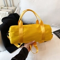 Borsa da palestra cilindrica giallo brillante con tracolla regolabile e manici a mano - Giallo Grande