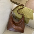 Borsa hobo marrone scuro in pelle PU con texture vintage e cuciture verticali chic - Marrone