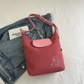 Pink two-tone tote bag with cute cartoon dog print and bone-shaped metal buckle detail - Pink