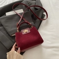 Vintage burgundy tote bag in suede and smooth faux leather with gold twist lock - Red