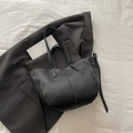 Borsa tote retrò in pelle nera con cuciture bianche e coulisse laterali decorative - Nero