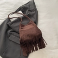 Bolso bandolera de ante sintético marrón oscuro con flecos largos y borlas bohemias - Marrón