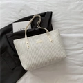Minimalistische beige corduroy draagtas voor dames met gouden klinknagels en schouderriem - Wit