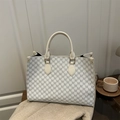 Vintage M-Print Shopper in Cremeweiß mit großem Fassungsvermögen und Golddetails - Weiß