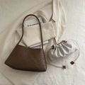 Borsa a tracolla in pelle intrecciata testa di moro con sacchetto interno grigio - Borsa A Spalla Marrone Scuro E Pochette Grigio Chiaro / Marrone
