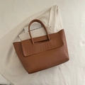 Bolso tote marrón oscuro con textura de cocodrilo y doble asa superior elegante - Marrón